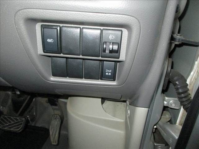 EVERY van 4WD