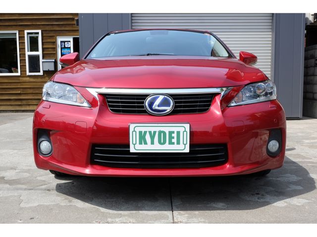 LEXUS CT200h