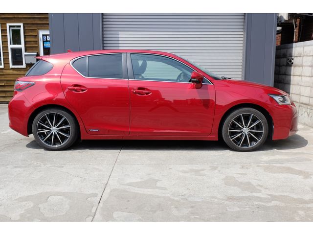 LEXUS CT200h