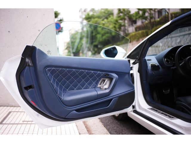 LAMBORGHINI GALLARDO Spider