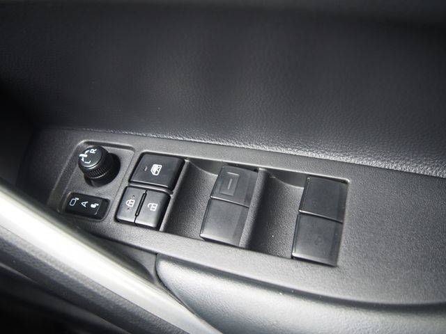 COROLLA CROSS
