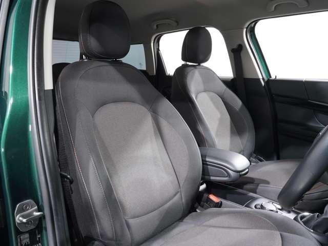 MINI COOPER CROSSOVER