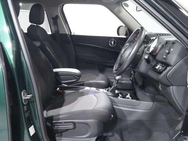 MINI COOPER CROSSOVER