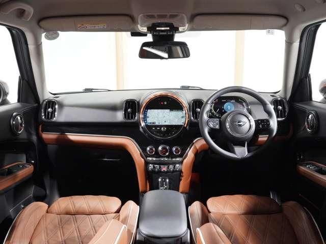 MINI COOPER CROSSOVER