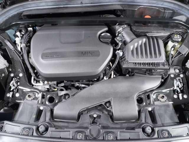 MINI COOPER CROSSOVER