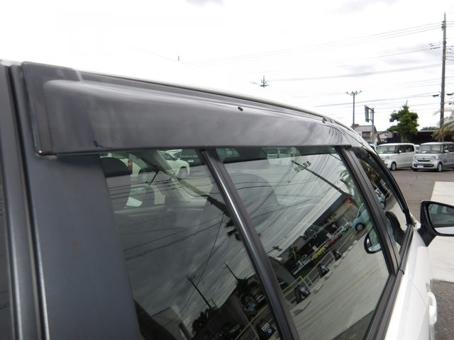 COROLLA FIELDER HYBRID