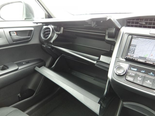 COROLLA FIELDER HYBRID