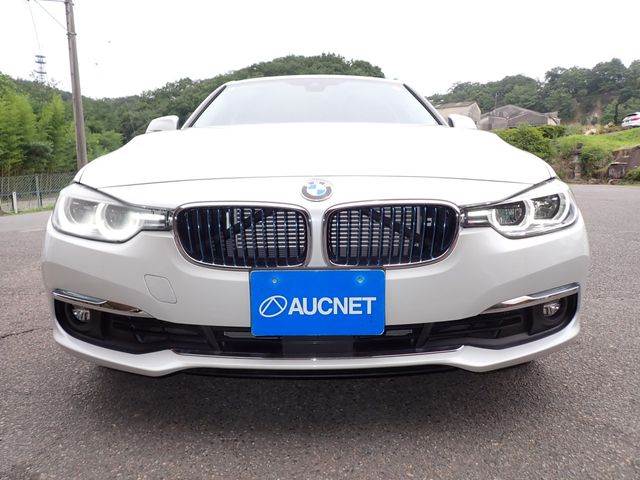BMW 3series sedan