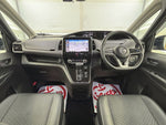 SERENA  S-HYBRID 4WD