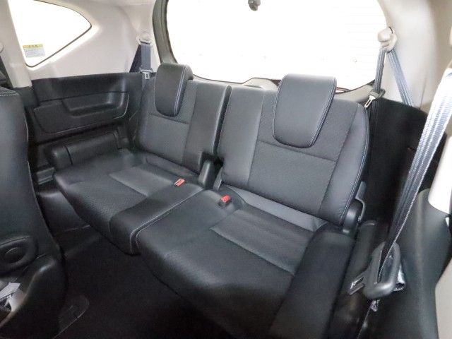 FREED HYBRID 4WD