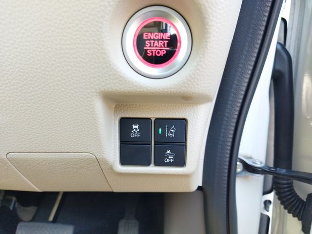 N BOX 4WD