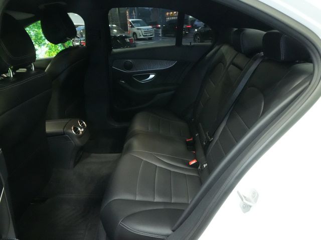 MERCEDES BENZ C class sedan