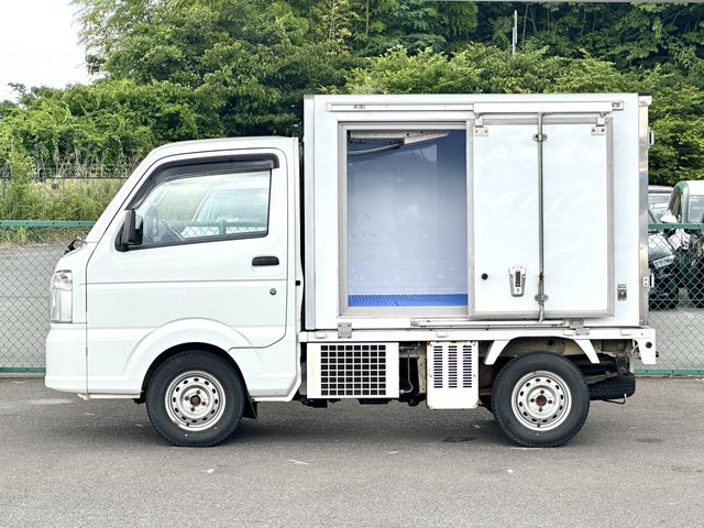 CARRY truck