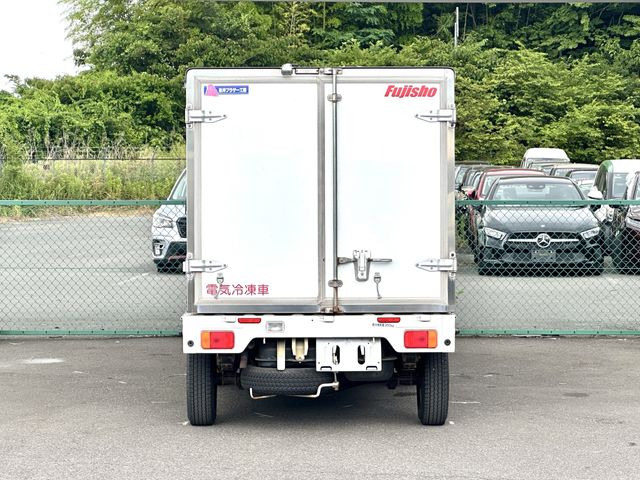 CARRY truck