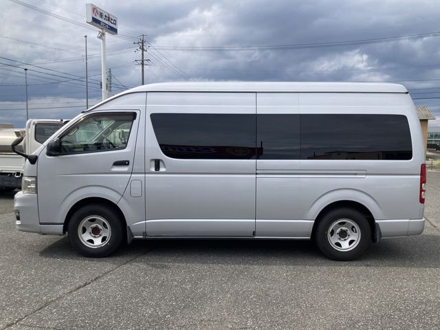 HIACE van 2WD