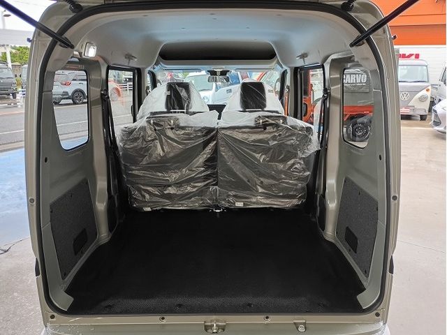 EVERY van 4WD