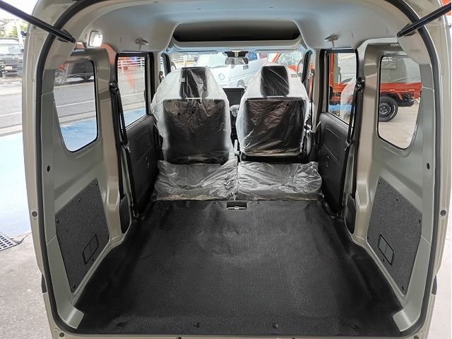 EVERY van 4WD