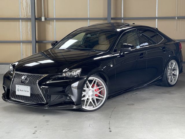 LEXUS IS300h
