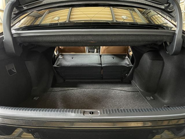 LEXUS IS300h