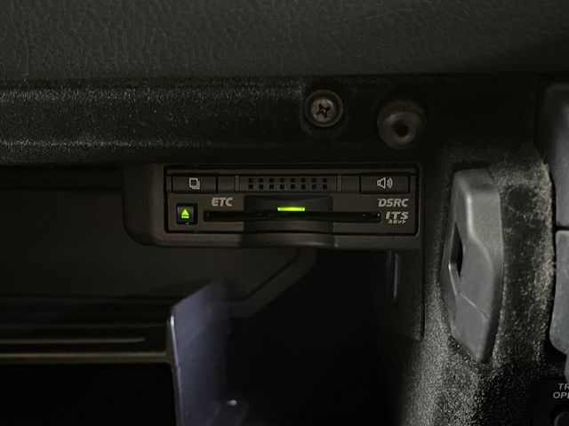 LEXUS IS300h