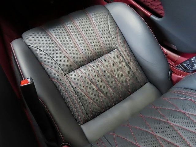 LEXUS LS500h 4WD
