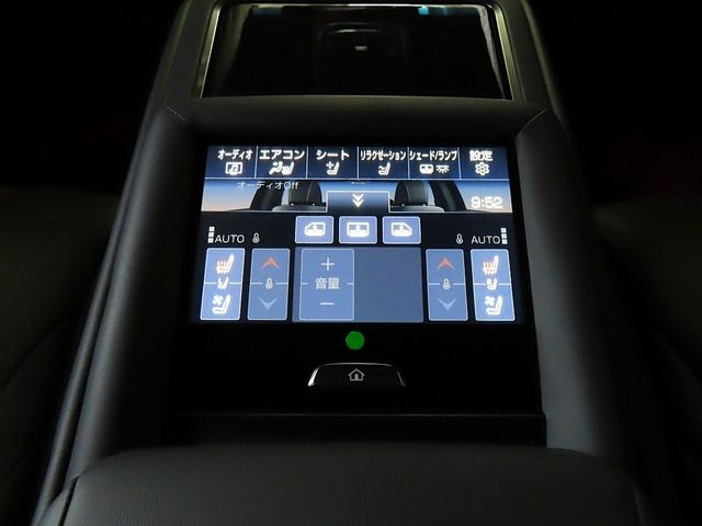 LEXUS LS500h 4WD