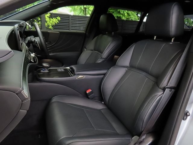 LEXUS LS500