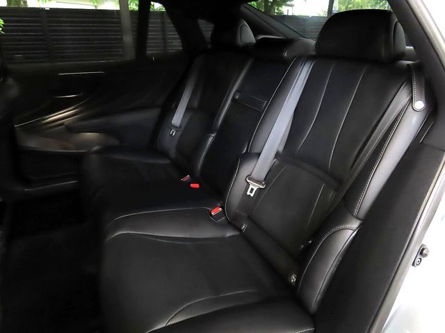 LEXUS LS500