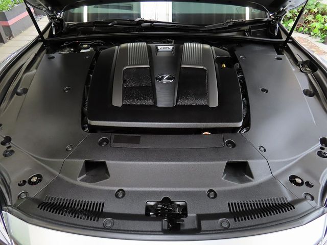 LEXUS LS500