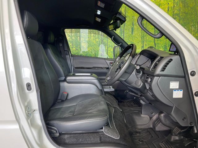 HIACE van 2WD