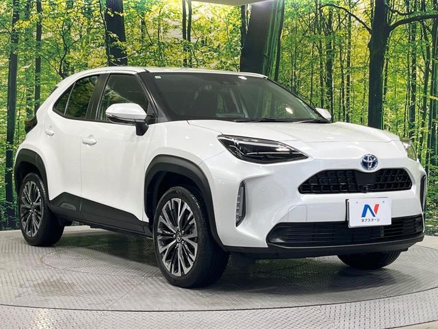 YARIS CROSS HYBRID