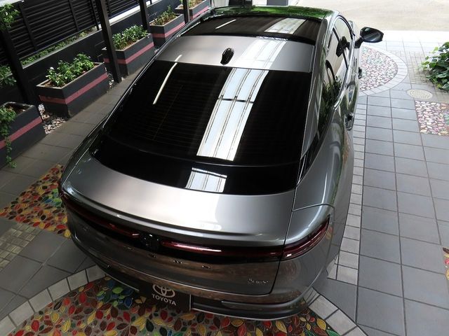 CROWN CROSSOVER