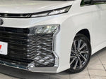 VOXY HYBRID
