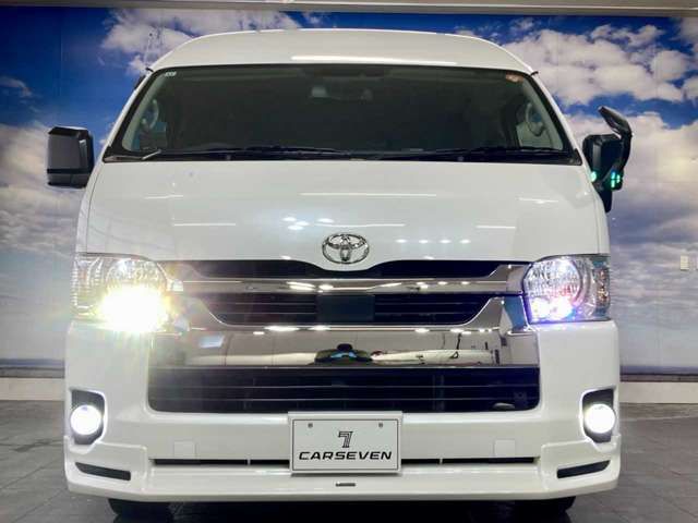 HIACE van 4WD
