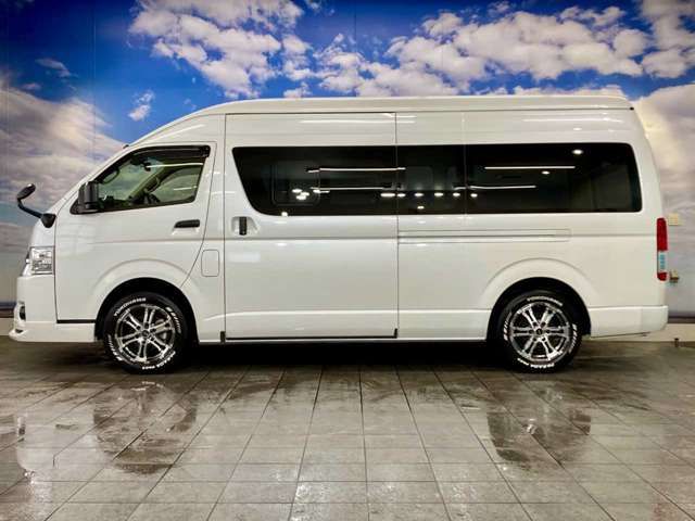 HIACE van 4WD