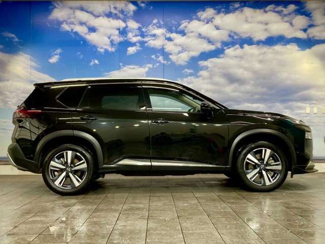 X-TRAIL HYBRID 4WD