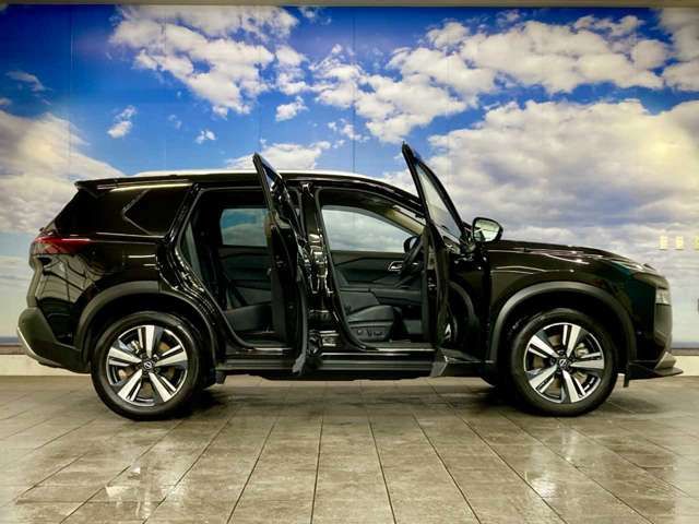 X-TRAIL HYBRID 4WD