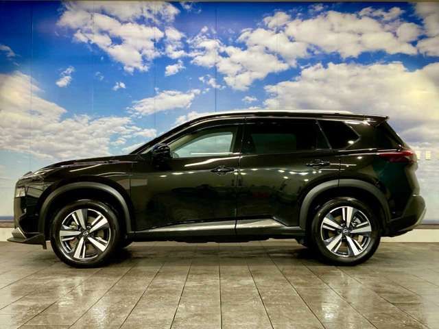 X-TRAIL HYBRID 4WD
