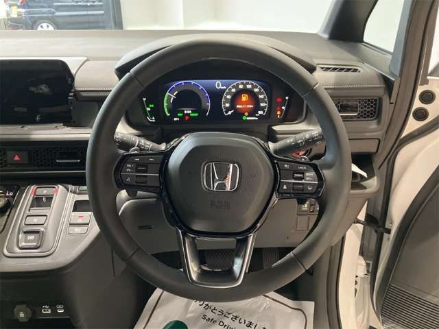 STEPWAGON e:HEV SPADA