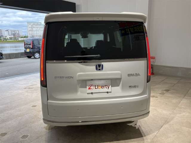 STEPWAGON e:HEV SPADA