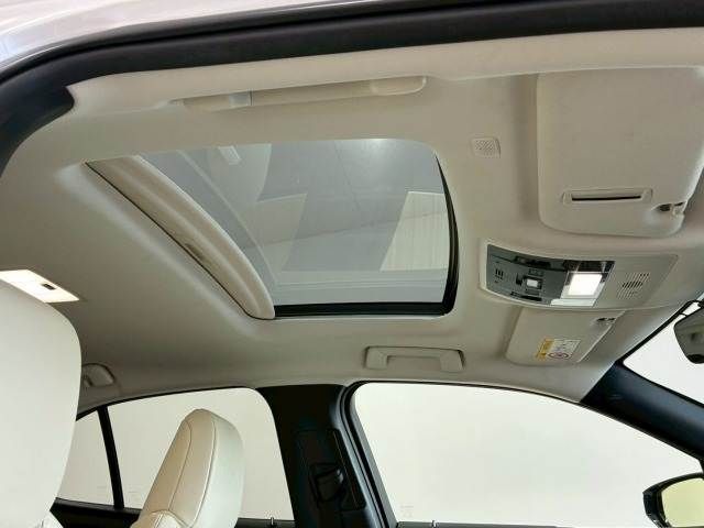 LEXUS UX250h