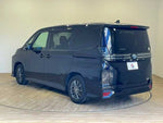 VOXY HYBRID