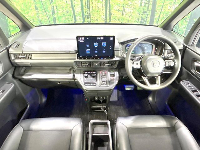 STEPWAGON e:HEV SPADA