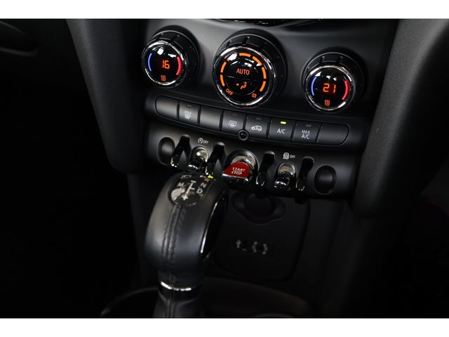 BMW MINI COOPER D 5DOOR