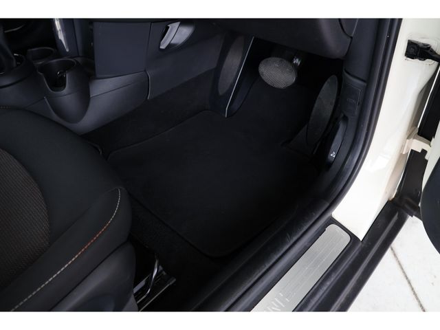 BMW MINI COOPER D 5DOOR