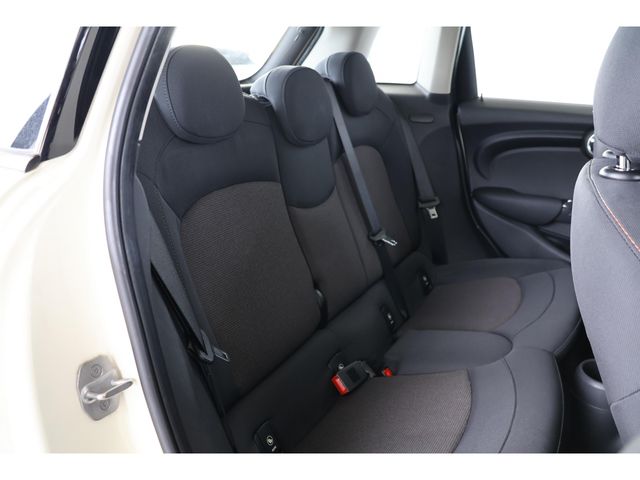 BMW MINI COOPER D 5DOOR