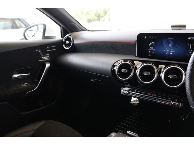 MERCEDES BENZ A class