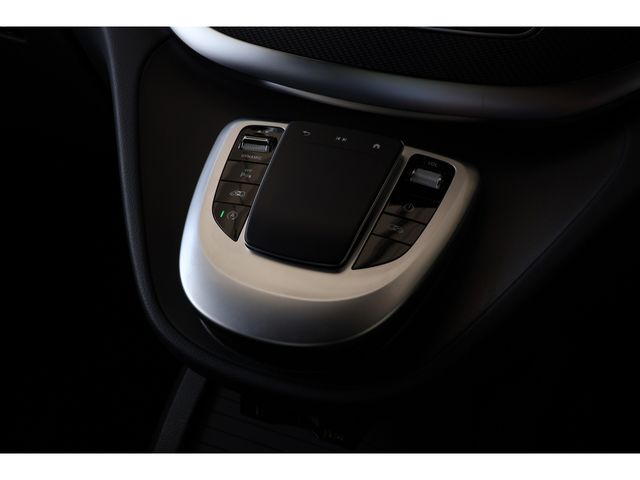 MERCEDES BENZ V class