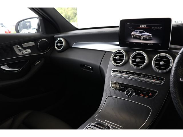 MERCEDES BENZ C class sedan