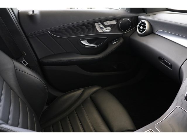 MERCEDES BENZ C class sedan